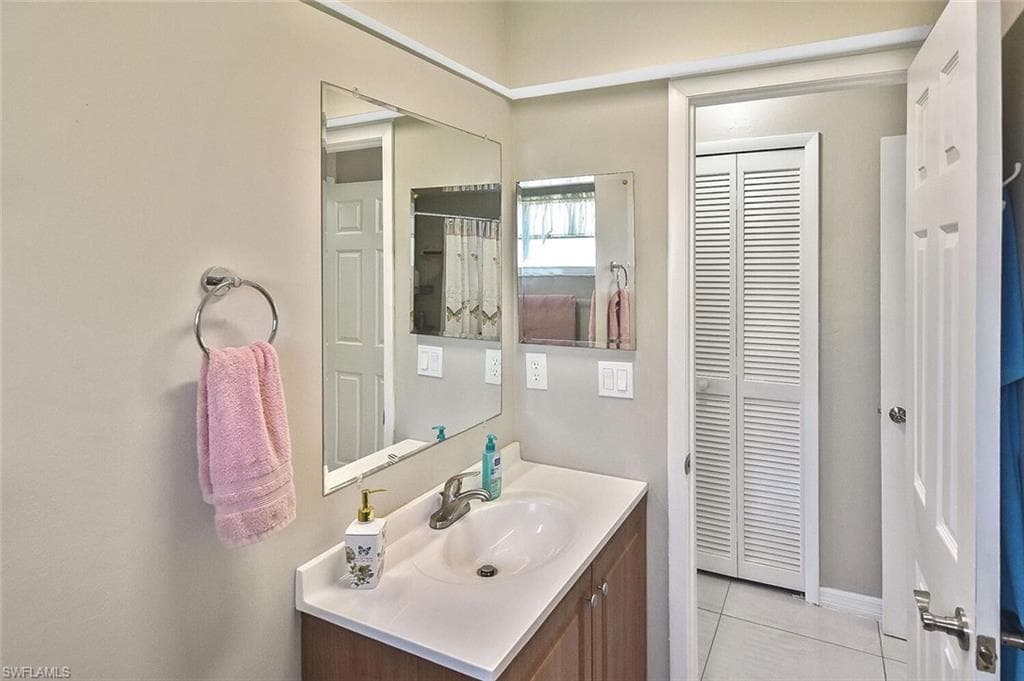 4 Park Lane CIR-30