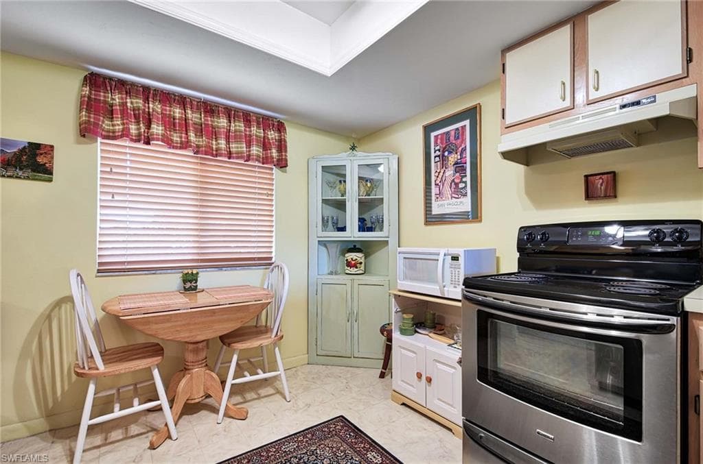 5695 Rattlesnake Hammock RD B104-10