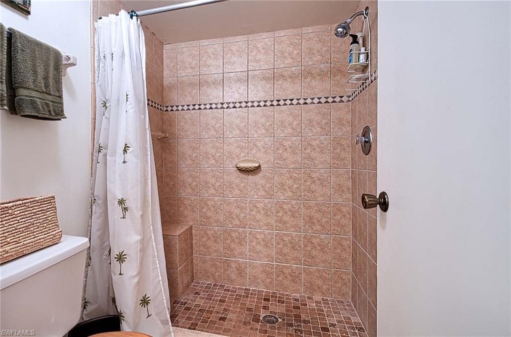5695 Rattlesnake Hammock RD B104-15