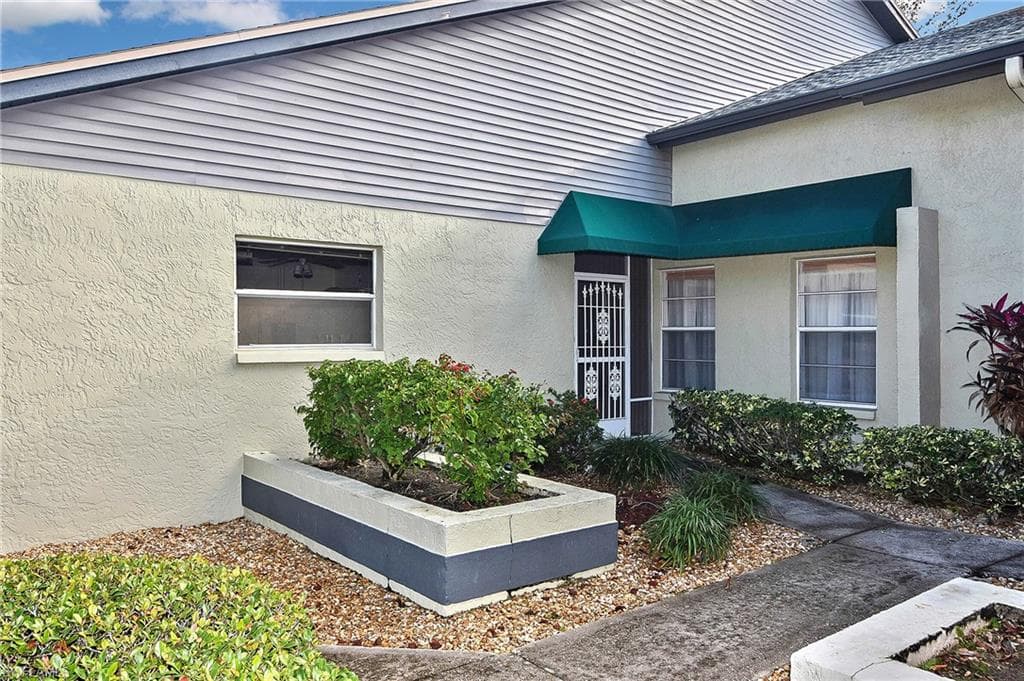 203 McGregor Park CIR-2