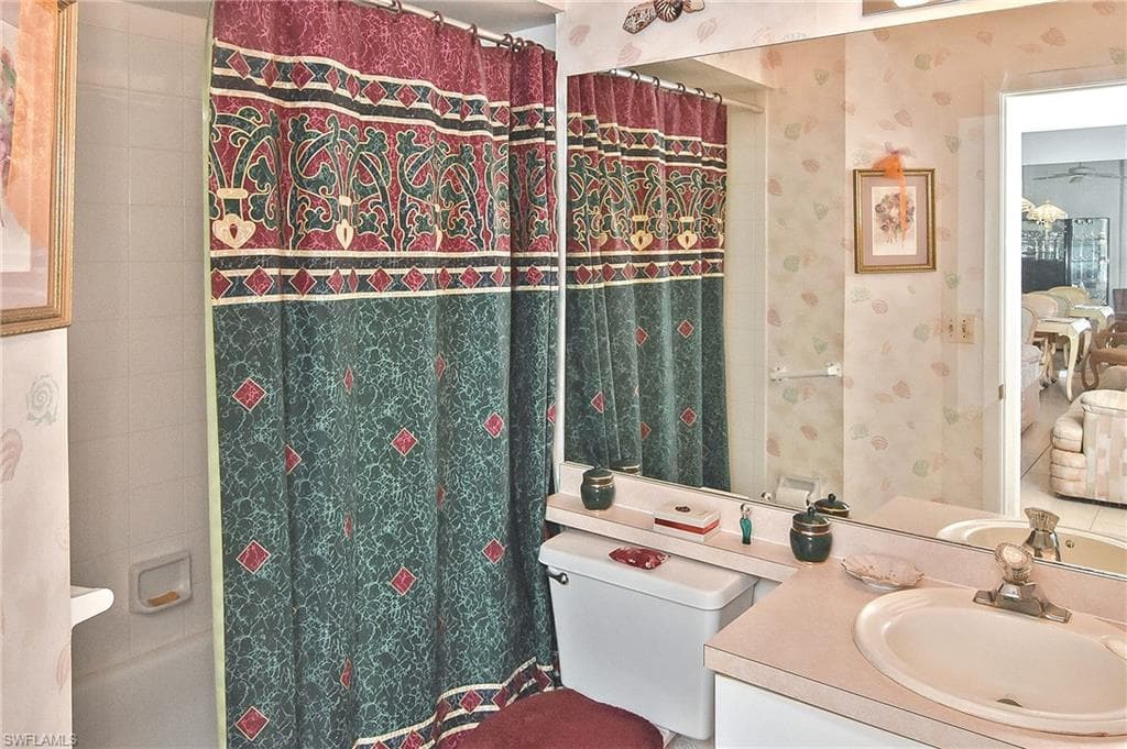 203 McGregor Park CIR-26