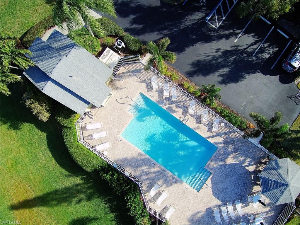 203 McGregor Park CIR-32