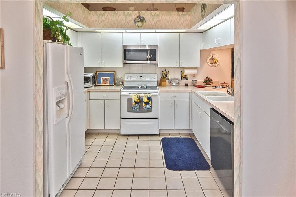 203 McGregor Park CIR-10
