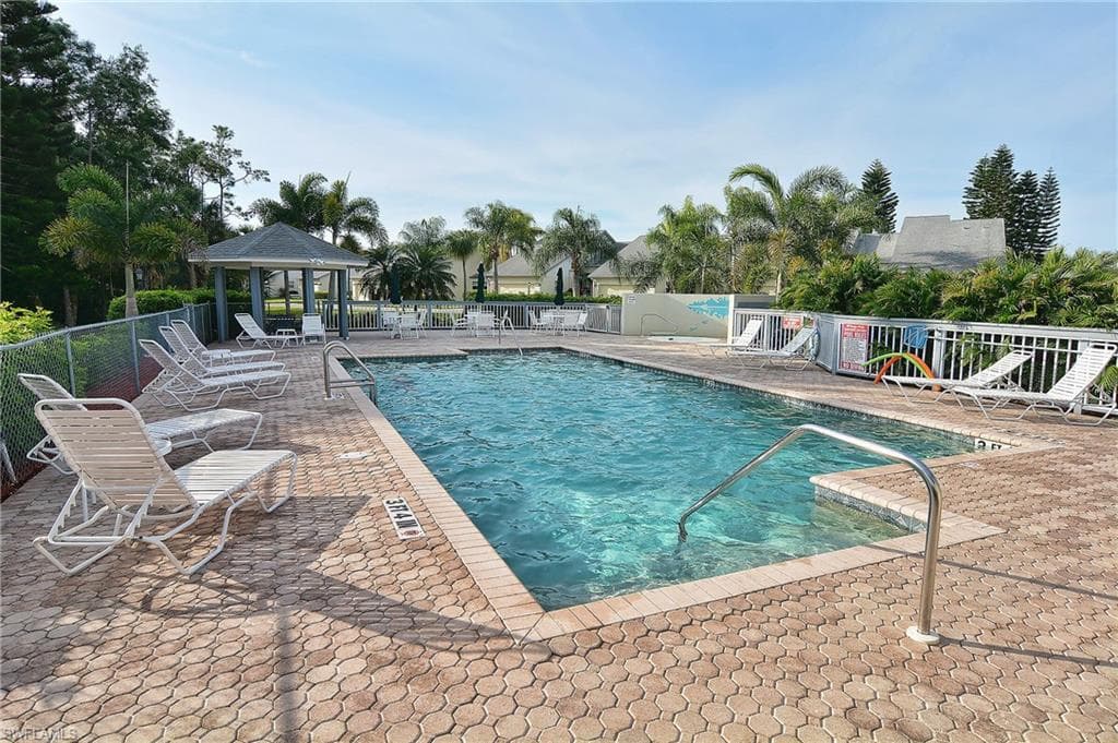 203 McGregor Park CIR-33