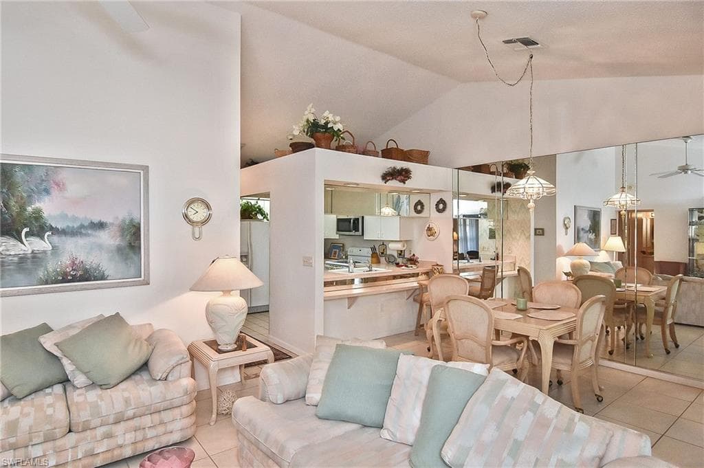 203 McGregor Park CIR-14