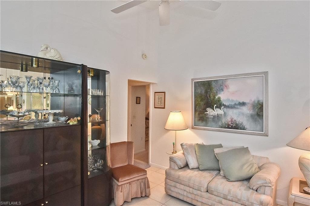 203 McGregor Park CIR-19