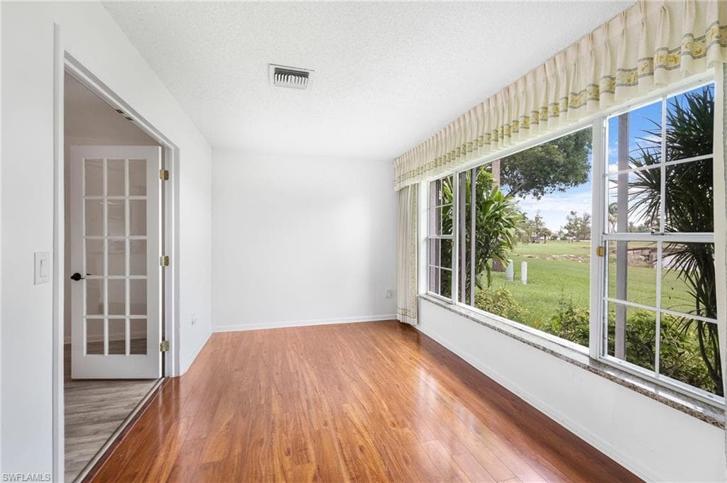 1381 N Brandywine CIR-13