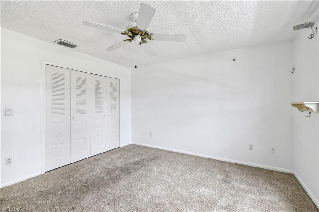 1381 N Brandywine CIR-25