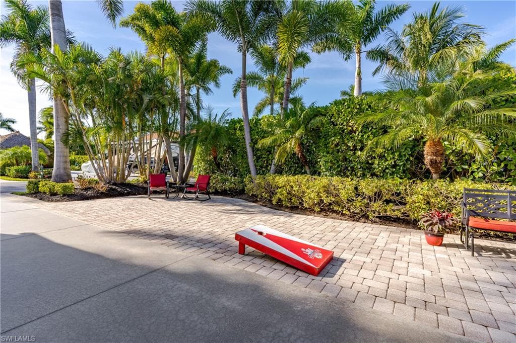 13606 Snapper LN-8
