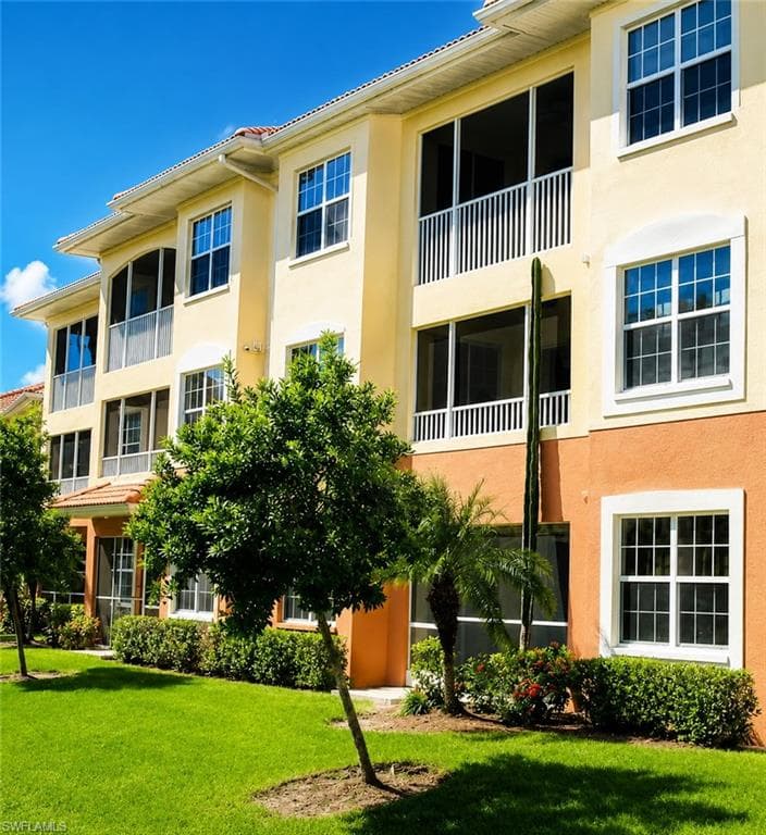 1141 Van Loon Commons CIR 301-6