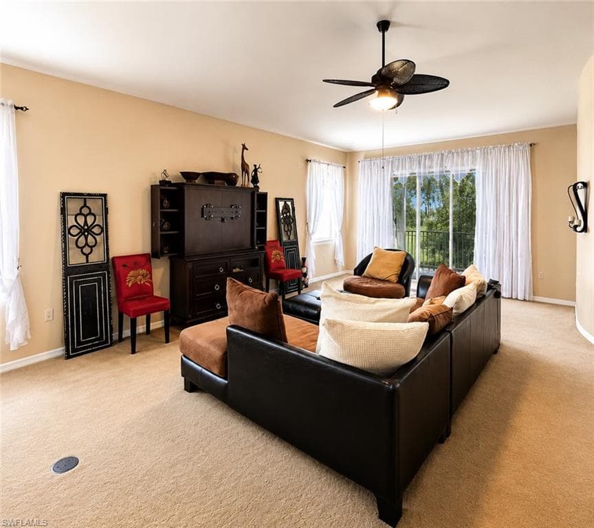 1141 Van Loon Commons CIR 301-14