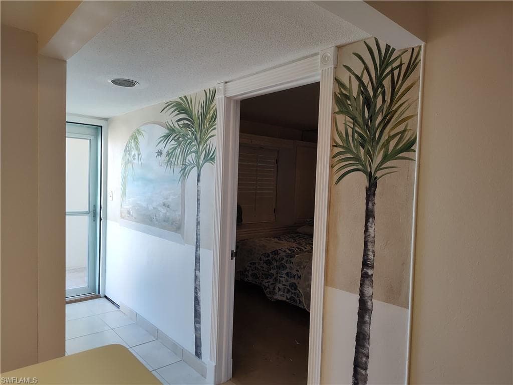 7400 Estero BLVD 528-3