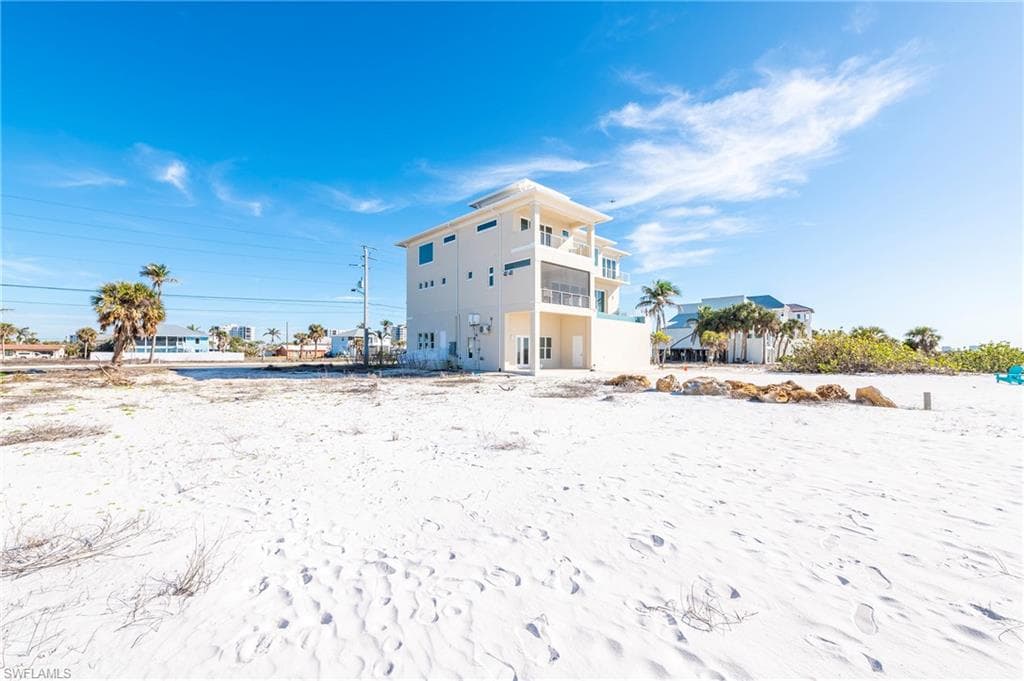 8030 Estero BLVD-28