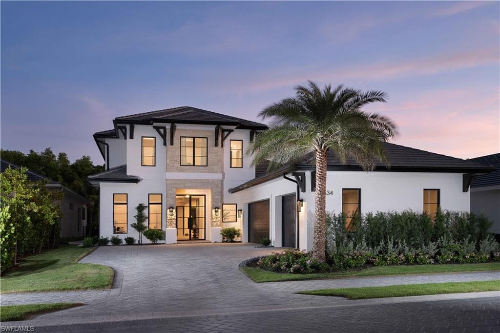 6634 Palisades AVE-1