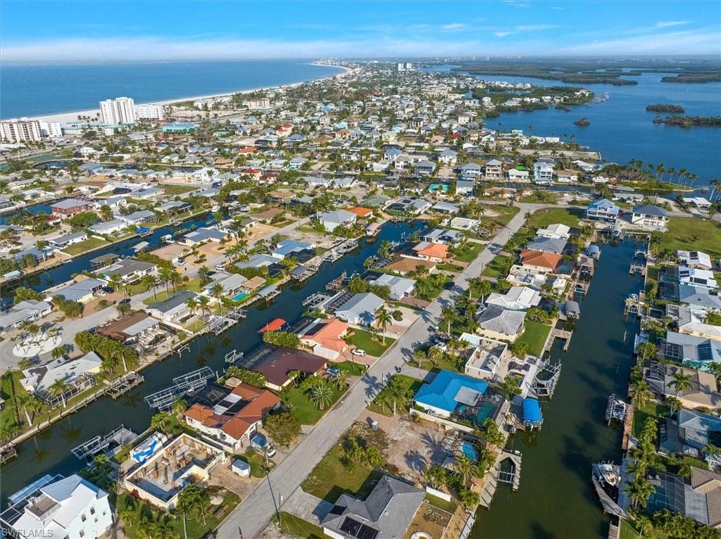 16 Palmview BLVD-42
