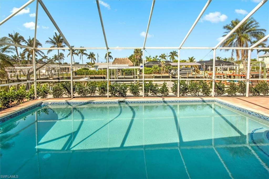 16 Palmview BLVD-26