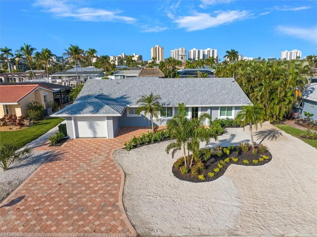 16 Palmview BLVD-3
