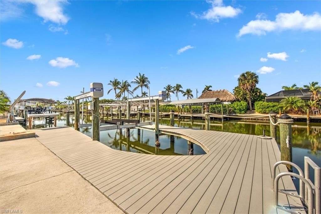 16 Palmview BLVD-28