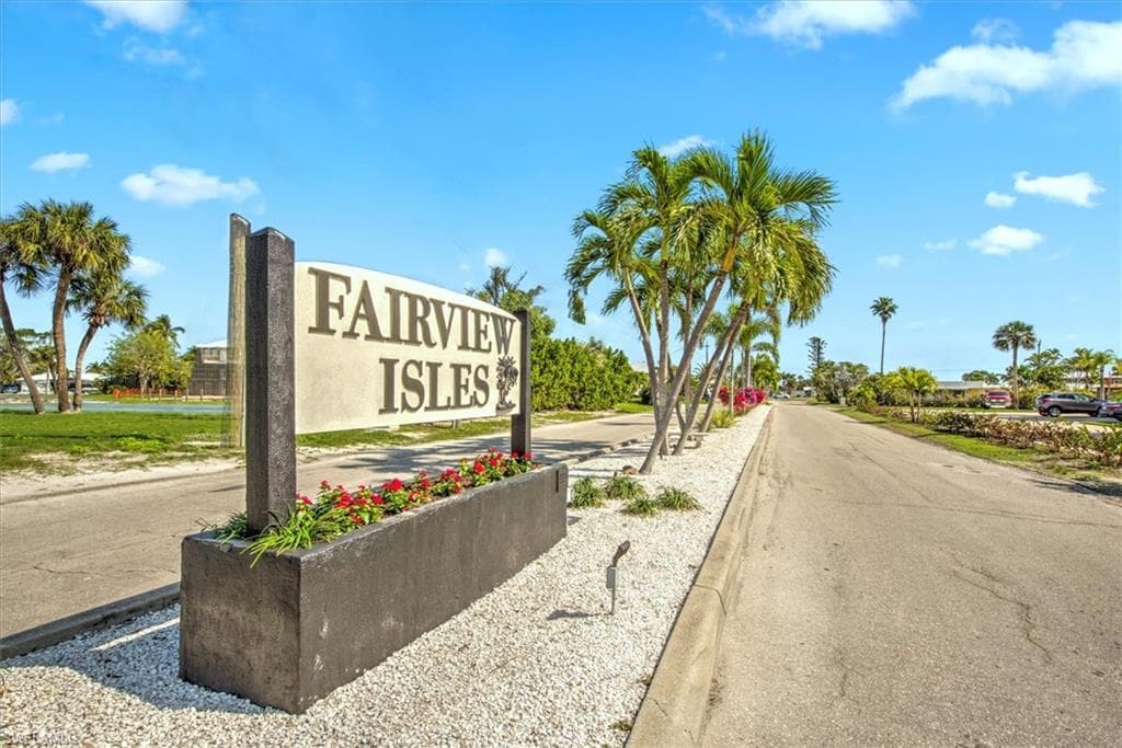 16 Palmview BLVD-20