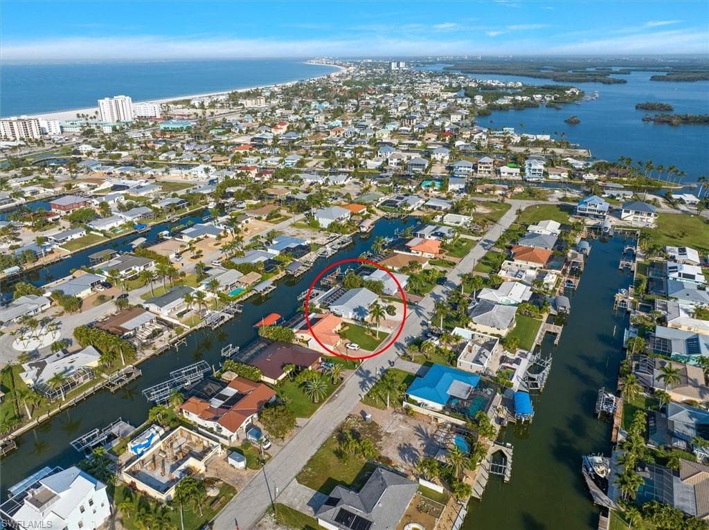 16 Palmview BLVD-34