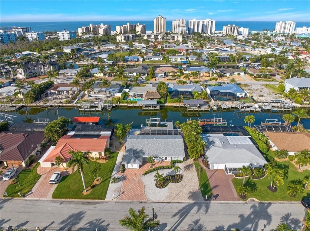 16 Palmview BLVD-41