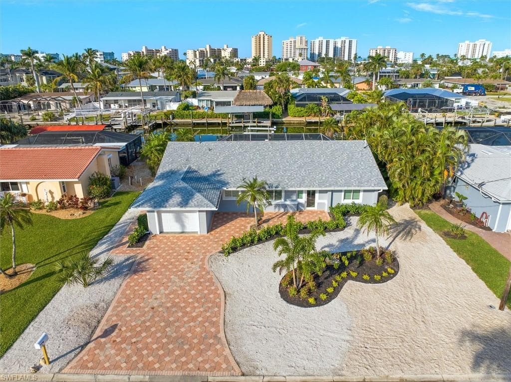 16 Palmview BLVD-40