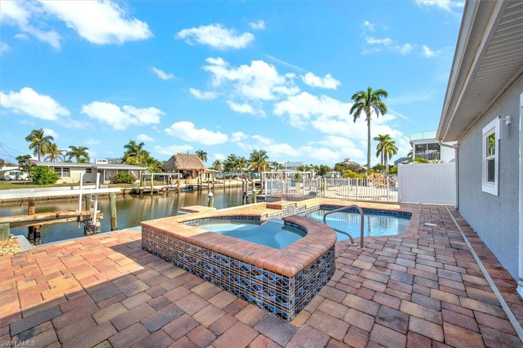 127 Albatross ST-32