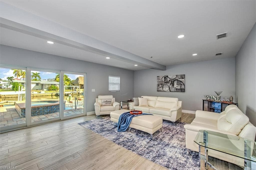 127 Albatross ST-10