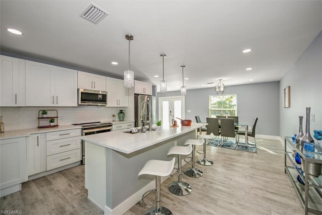 127 Albatross ST-19