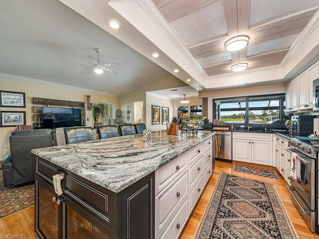 431 Forest Hills BLVD-12