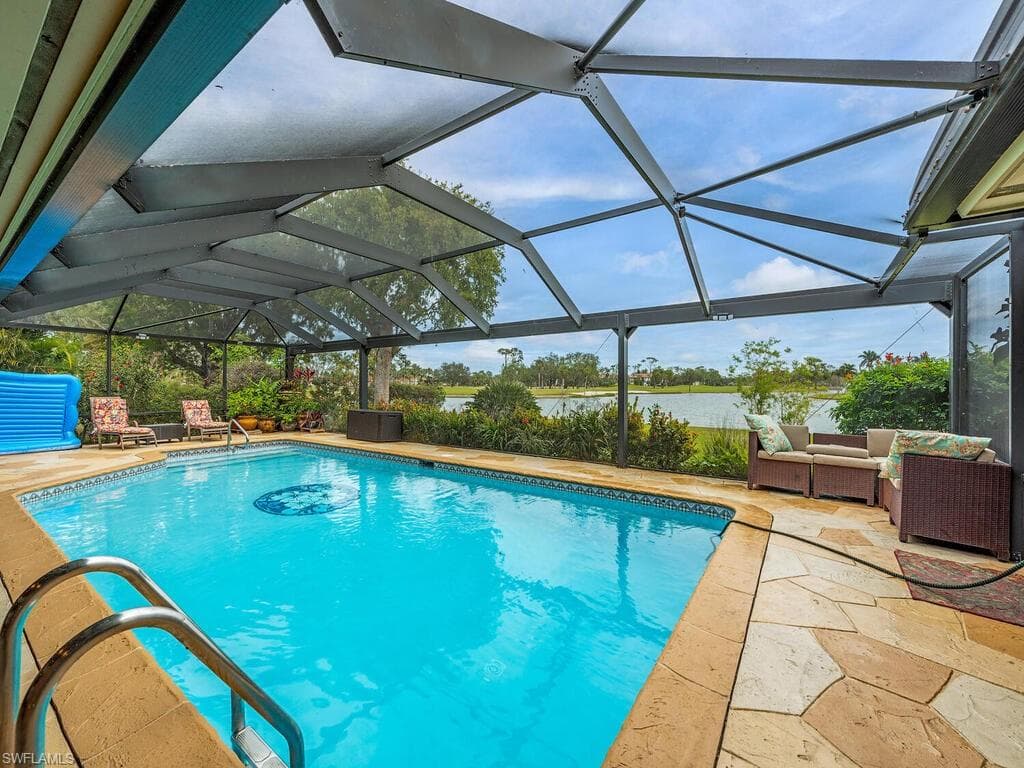 431 Forest Hills BLVD-22