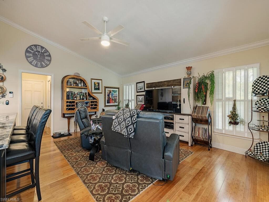 431 Forest Hills BLVD-9