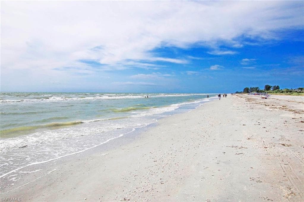 827 E Gulf DR L1-23