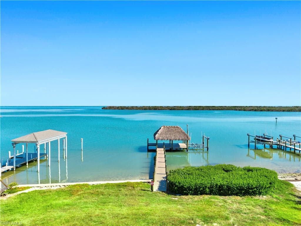 15819 Captiva DR-16