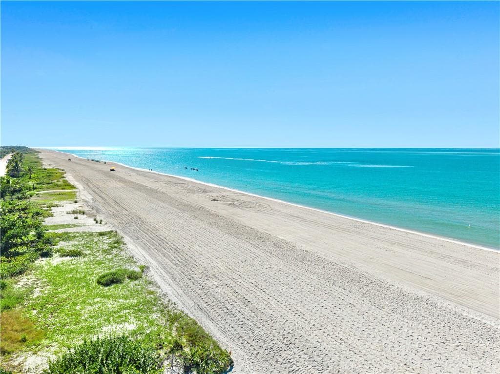 15819 Captiva DR-12