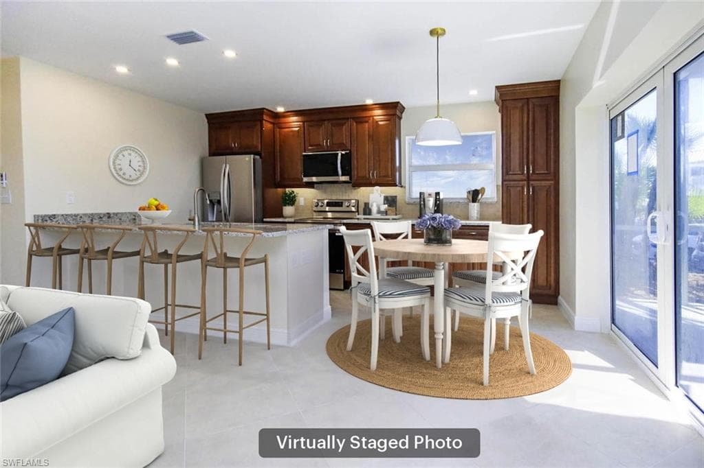 827 E Gulf DR M4-2