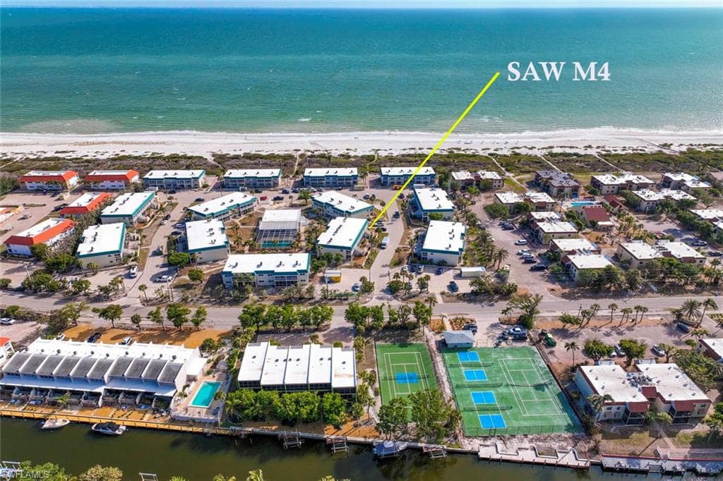 827 E Gulf DR M4-22