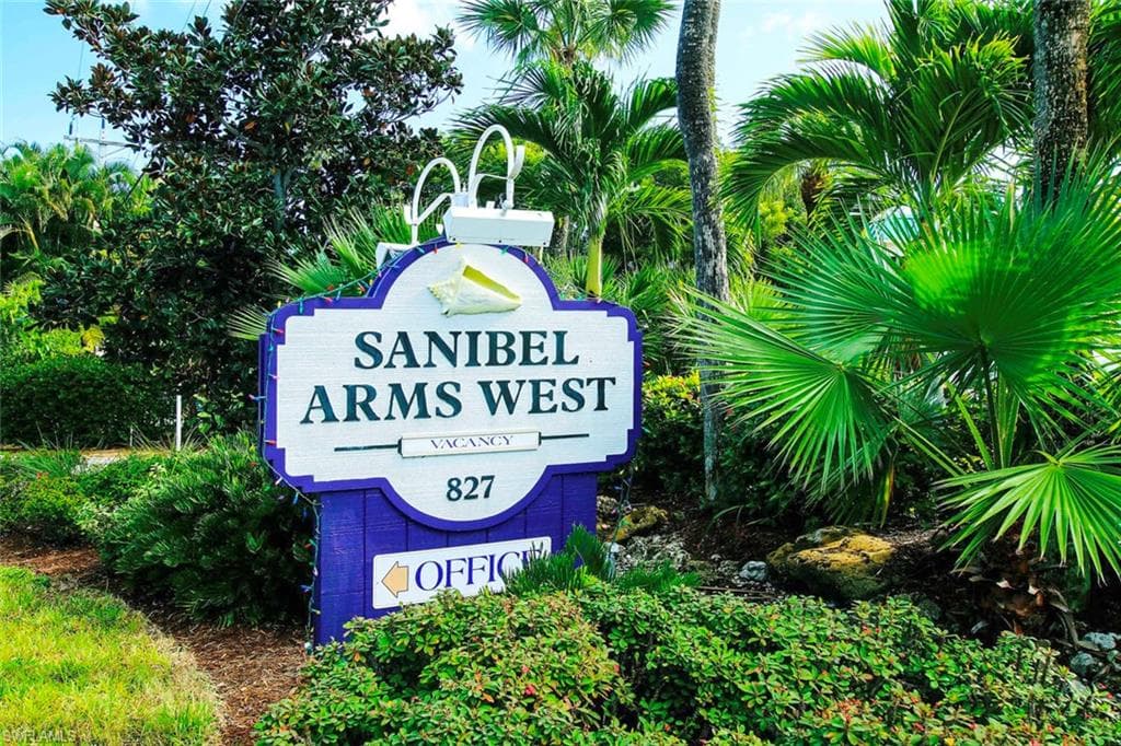 827 E Gulf DR M4-28