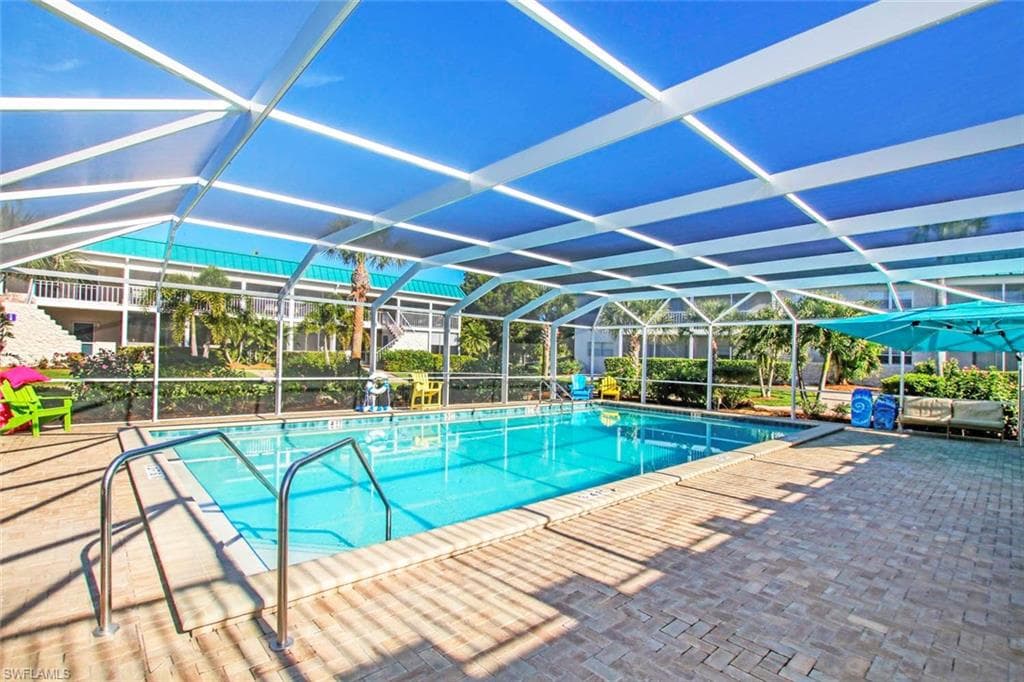 827 E Gulf DR M4-15
