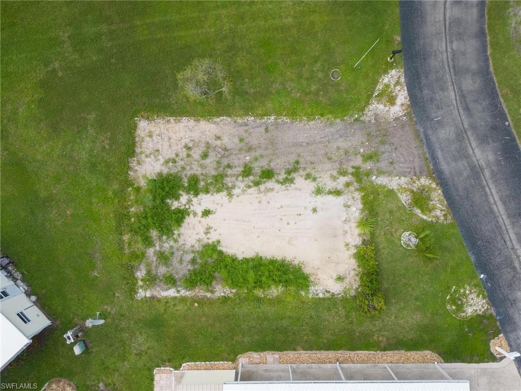 286 Dillard AVE-13