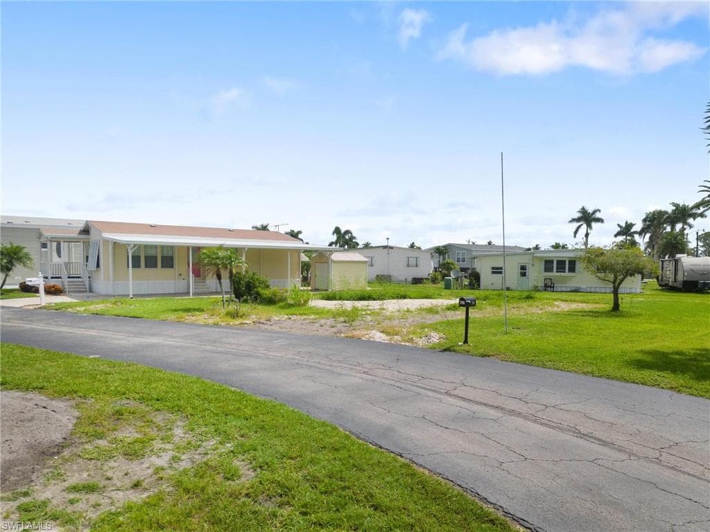 286 Dillard AVE-16