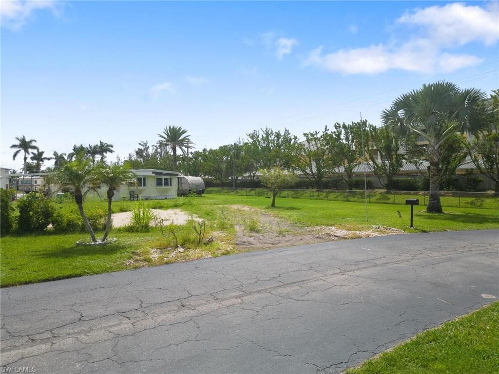 286 Dillard AVE-7