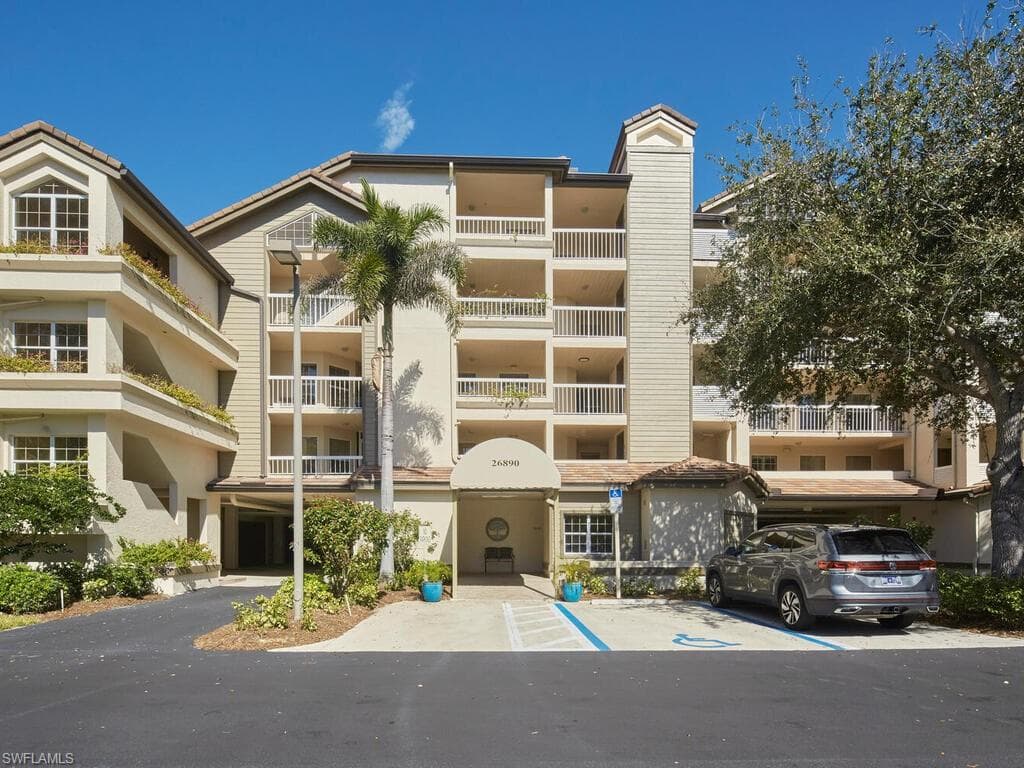 26890 Wedgewood DR 403-16