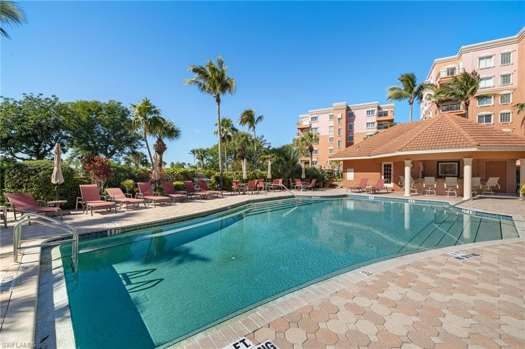 14811 Laguna DR 101-27