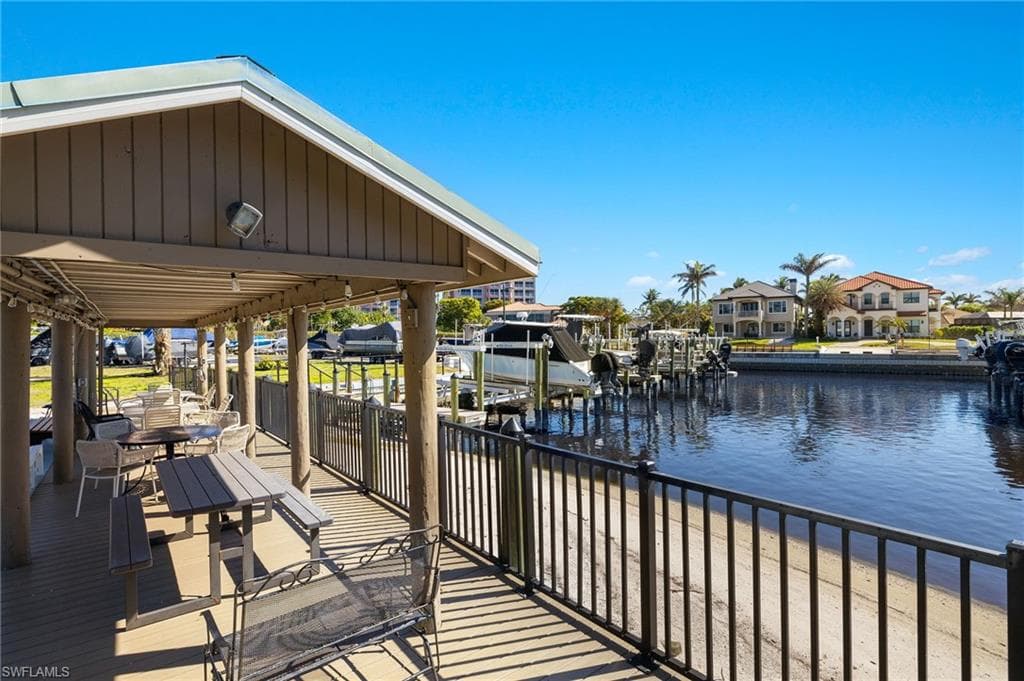 14811 Laguna DR 101-29