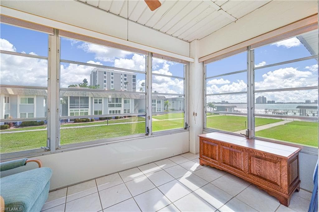 3390 N Key DR 6-20
