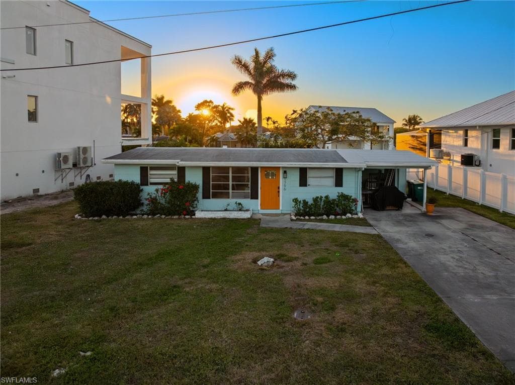 1796 Holiday LN-8