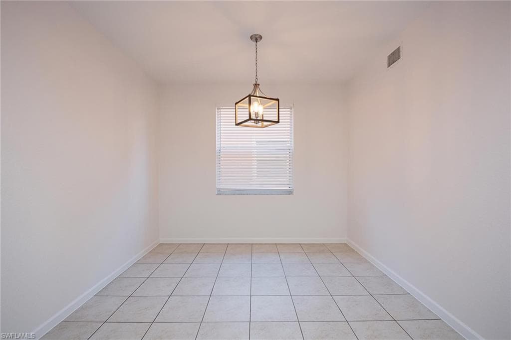 10025 Heather LN 702-10