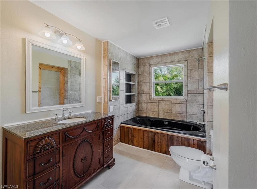 10925 Russell RD-23