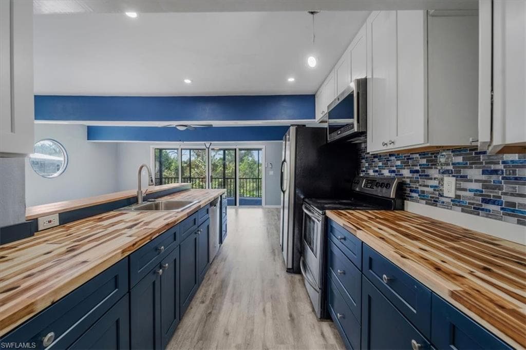 10925 Russell RD-13
